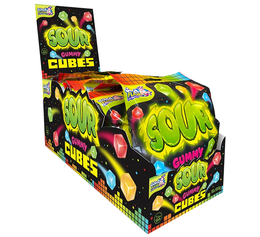 Bunte Verpackung mit "SOUR GUMMY CUBES" in leuchtenden Farben, die s&auml;uerliche Gummiw&uuml;rfel anzeigen.